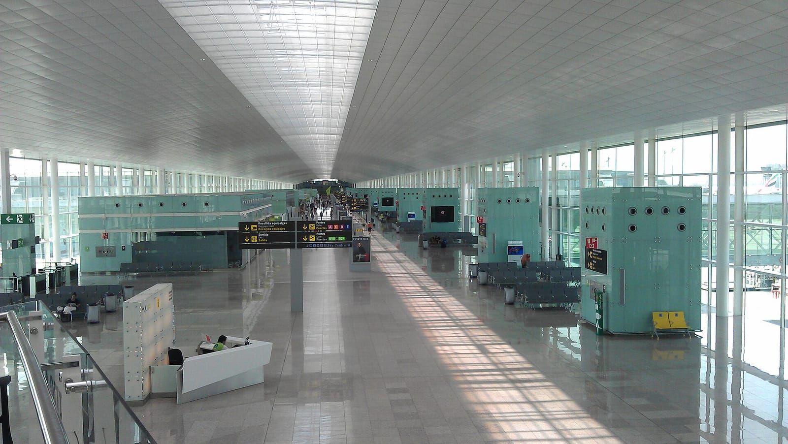 El vestíbulo de la Terminal 1 del aeropuerto de Barcelona-El Prat